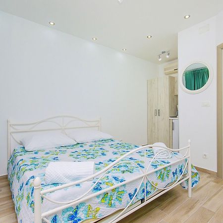 Apartments Rina Сплит Екстериор снимка
