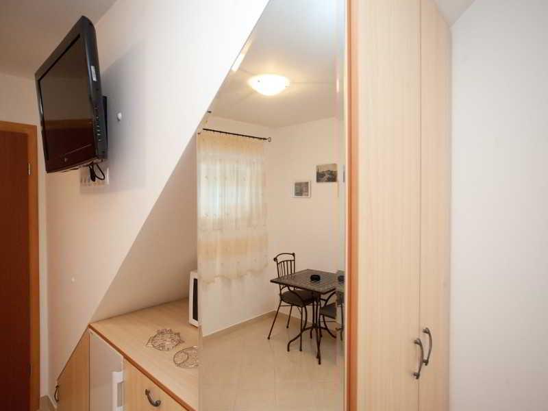 Apartments Rina Сплит Екстериор снимка